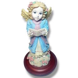 Christmas Around The World "The Joyful Angel" Figurine HOL2000